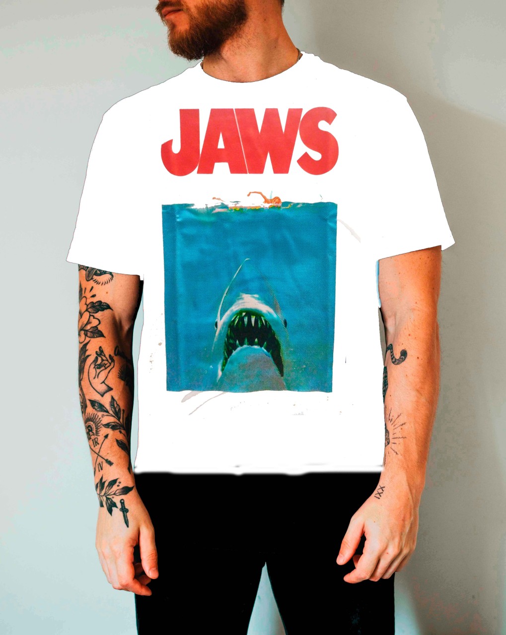 Camiseta JAWS (TUBARÃO)